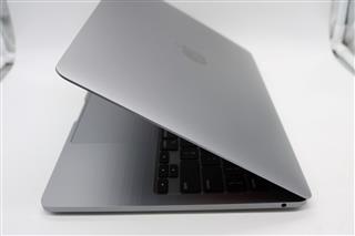 APPLE MACBOOK PRO A2338 - 8GB RAM - 500GB HD - 2020 - OS BIG SUR - APPLE M1 CHIP